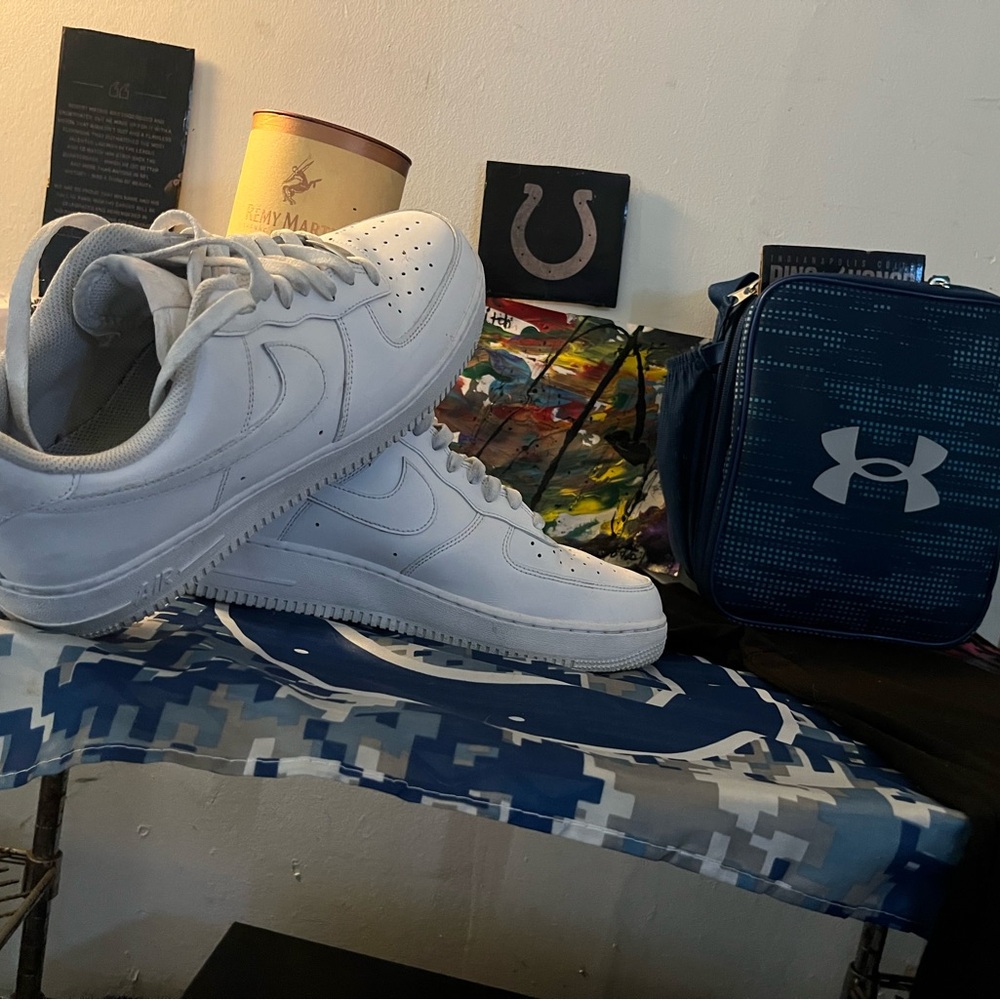 Nike Air Force 1’s (white)